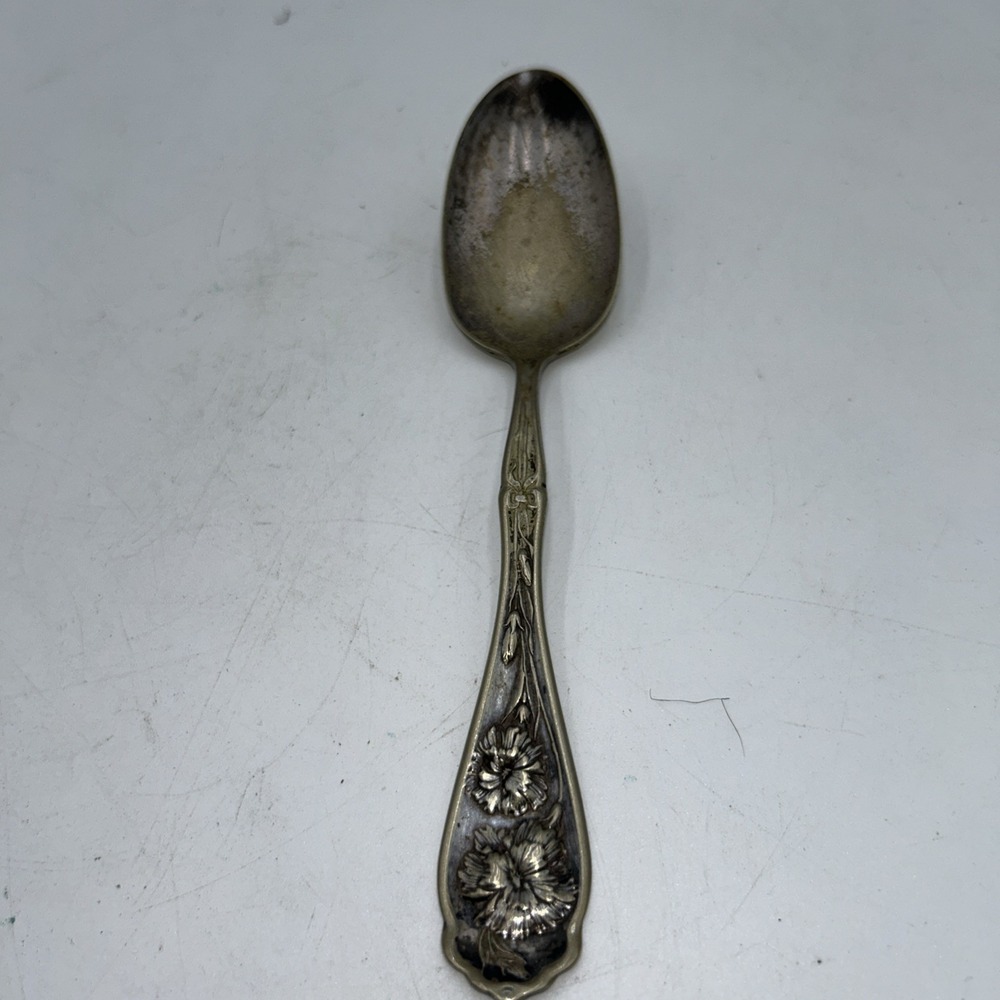 Antique WR Keystone Oneida Carnation Silverplate Tablespoon